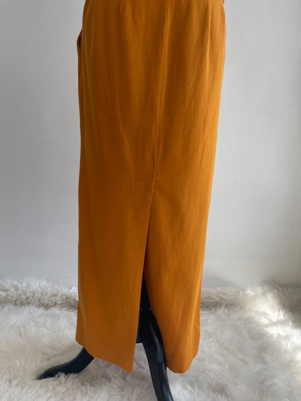 Express Orange Linen-Blend High-Waisted Tailored Midi Skirt - Picture 5 of 5